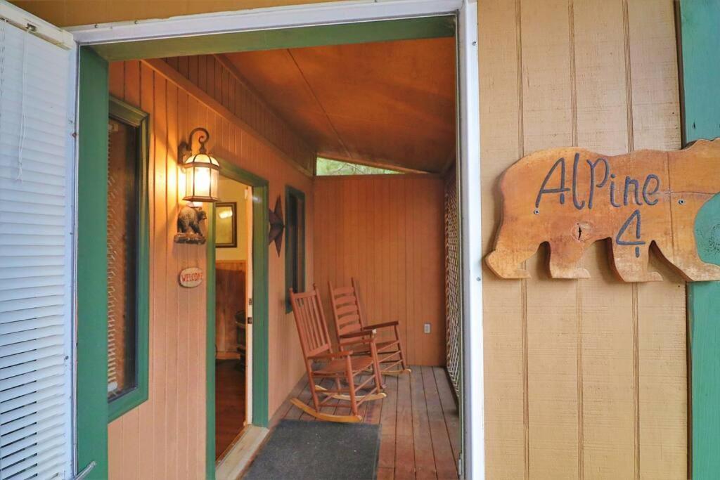 Alpine Mountain Fireplace #4 *